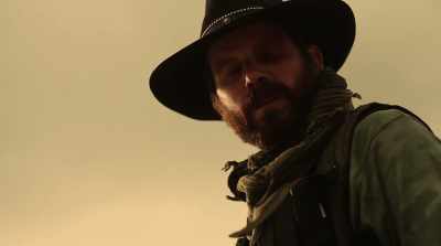 Let's start by heading towards
those mountains over there. - Zone Drifter