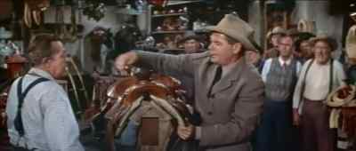 Let's suppose... that a man
achête this saddle. - The Sheepman