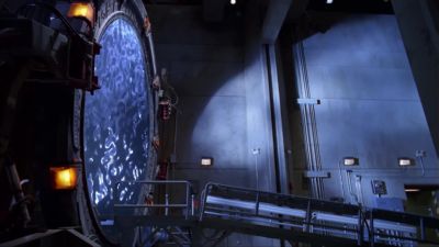 Let's take a walk, you and me. Come on. - Stargate SG-1