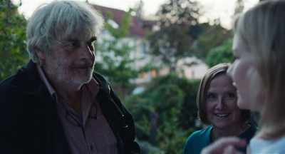 - Let's talk on Skype soon.
- Sure. My Skype's working again. - Toni Erdmann