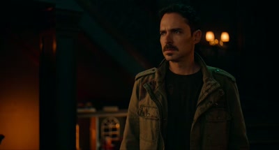 Let's talk, please.
Please, Pablo, let's talk. - Death's Roulette