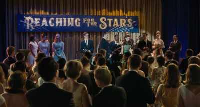 Let's thank our band
for that great music. - The Fabelmans