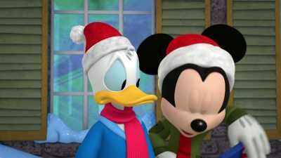 Let's use my Personal Pal Tracker - Mickey and Minnie Wish Upon a Christmas
