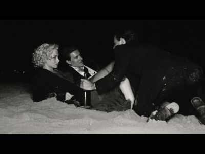 Let's vow, okay? The three of us. - Blonde