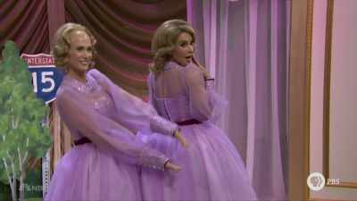 ‫Let's wrap this bastard up.
‫I'll sing.
‫♪ I don't know how to choose - SNL50: The Anniversary Special