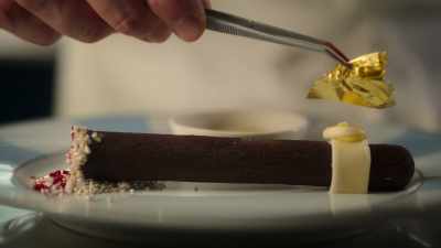 [Levy] And to finish it off,
a dessert shaped like a cigar. - The Reluctant Traveler with Eugene Levy