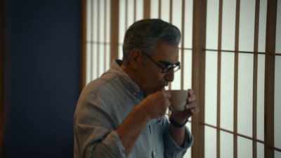 [Levy] I had a very comfortable sleep
in my futon. - The Reluctant Traveler with Eugene Levy