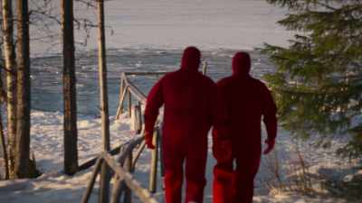 [Levy] So the idea is, the floatation suit
will keep me warm and dry. - The Reluctant Traveler with Eugene Levy