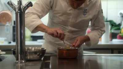 [Levy] Tonight's menu
has a distinctly Venetian theme: - The Reluctant Traveler with Eugene Levy
