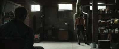 Lewis? I need to talk to you.
I have concrete information. - The Secrets We Keep
