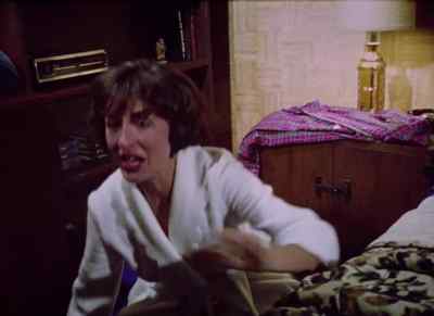 Lewis! Lewis!
Get away, lewis! - Martin