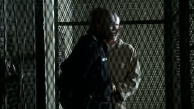 Lewis, take these off. - Prison Break