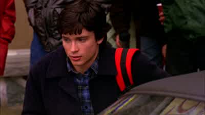- Lex. - Clark, this really doesn't concern you. - Smallville