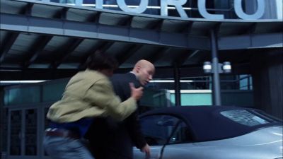 Lex, get down! - Smallville