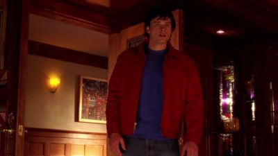 Lex has the phantom. - Smallville