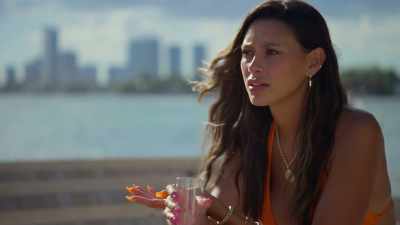 Lexie, like, just because
he's not cheating on you and - Siesta Key