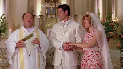 Lf anyone here sees any just cause why these two should not be married - Mambo Italiano