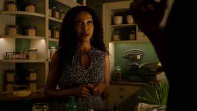 -Liar. Oh, what's in this? [coughs]
-[chuckles] - Marvel's Luke Cage