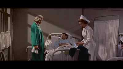 Lieutenant Abbott?
Your wife is here, Lieutenant. - The Hunters
