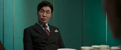 Lieutenant Cho is preparing
to catch Lee Min-suk. - Tomb of the River