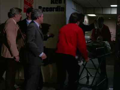Lieutenant Faraday, police
department. Will he make it? - Murder, She Wrote