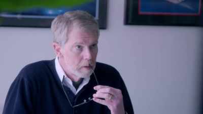 Lieutenant Graves was
there when the admiral - Unidentified: Inside America's UFO Investigation
