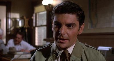 Lieutenant my name is Dr Jeffery Rosenberg - Love at First Bite