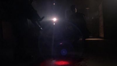 Lieutenant. Over here.
It looks like someone got nit. - The X-Files