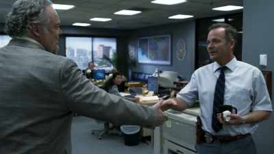 Lieutenant Russell?
Ian Lynch. - Interrogation