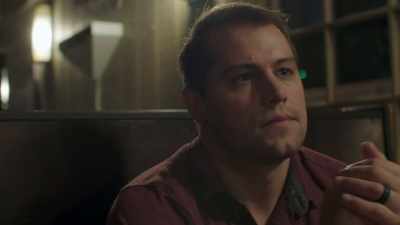 Lieutenant Ryan
Graves has just described, - Unidentified: Inside America's UFO Investigation