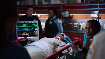 Lieutenant windham? - Chicago Med