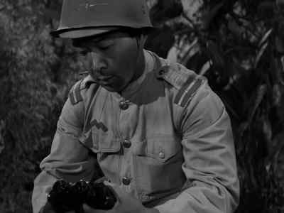 Lieutenant yamuri, - The Twilight Zone