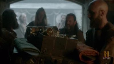 Lift. - Vikings