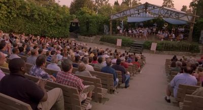 (LIGHT APPLAUSE) - American Pie 2