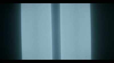 [light buzzing] - Love Hard