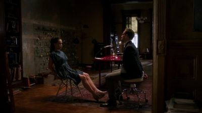 (light clacking) - Elementary