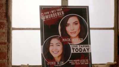 (light music)
(crowd chattering) - How I Met Your Murderer