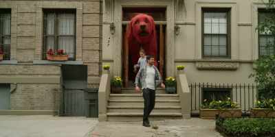[light music playing] - Clifford the Big Red Dog