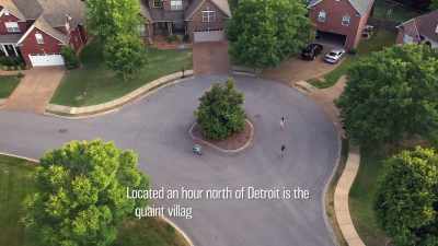  [light music] - #TextMeWhenYouGetHome