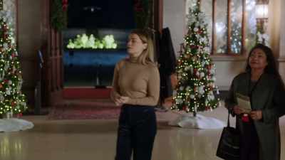 [light music] - A Biltmore Christmas