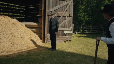           (light music) - Murdoch Mysteries