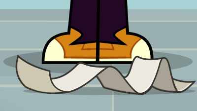 (Light thud) - Total DramaRama