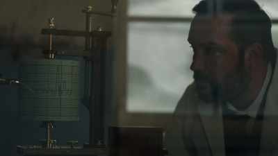 Lighting up the darkness
of his intelligence, - Cosmos: Possible Worlds