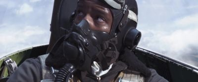 Lightning, form up.
I'm going back. - Red Tails