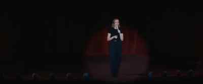 - (lights click)
- (surprised murmuring) - Hannah Einbinder: Everything Must Go