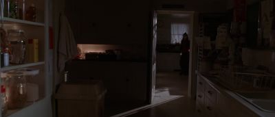 Lights up Charlie - Halloween H20: 20 Years Later