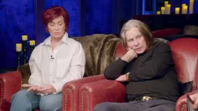 - Like a...
- [both] Yes, I do. - The Osbournes Want to Believe