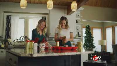 Like a call to her fans
to get to the truth. - A Very Country Christmas Homecoming