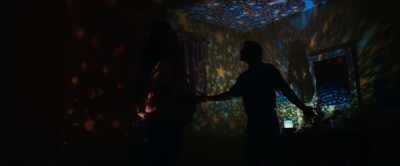 ♪ Like a drifter
I was born to walk alone ♪ - Wildflower