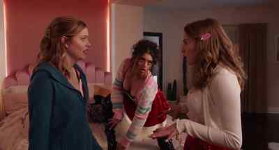 Like a drug pusher?
I don't know.
She's so weird. - Mean Girls